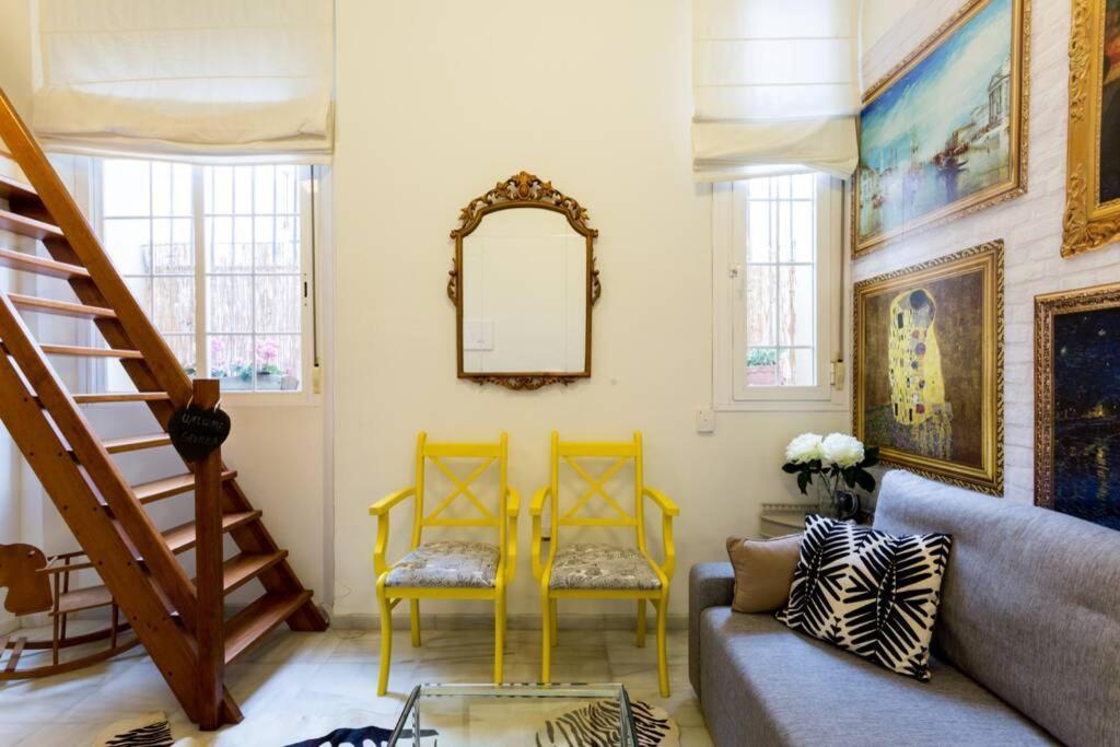 Pretty Duplex In Bohemian District-City Center Sevilla Bagian luar foto