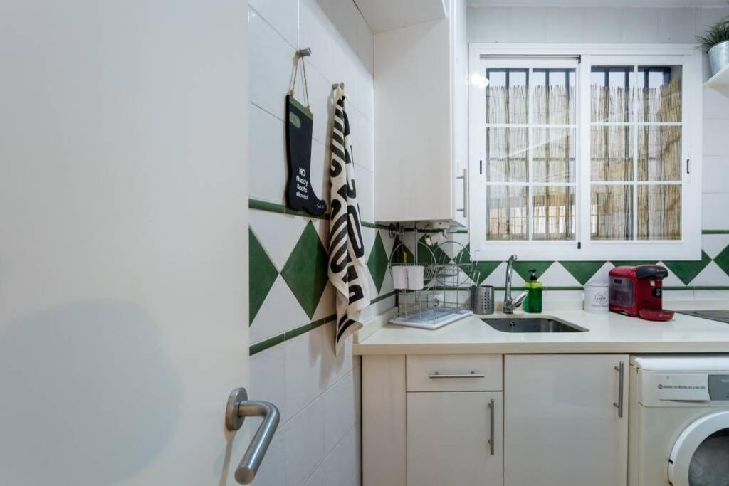 Pretty Duplex In Bohemian District-City Center Sevilla Bagian luar foto